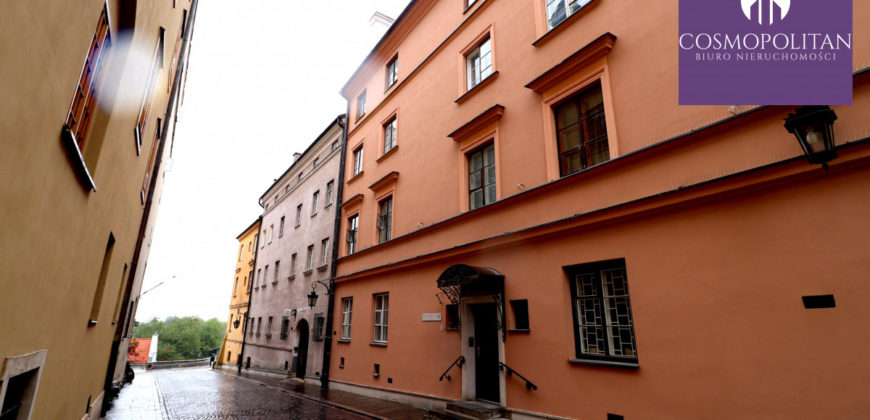 Warszawa, Śródmieście (Stare Miasto) ul. Jezuicka – klimatyczne mieszkanie przy Rynku Starego Miasta